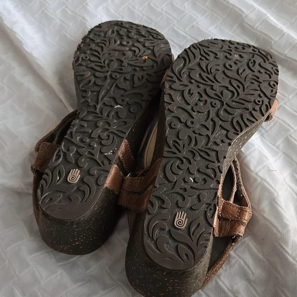 Teva Ventura Women's Brown Wedges Sandals Size 9.5 Summer Shoes